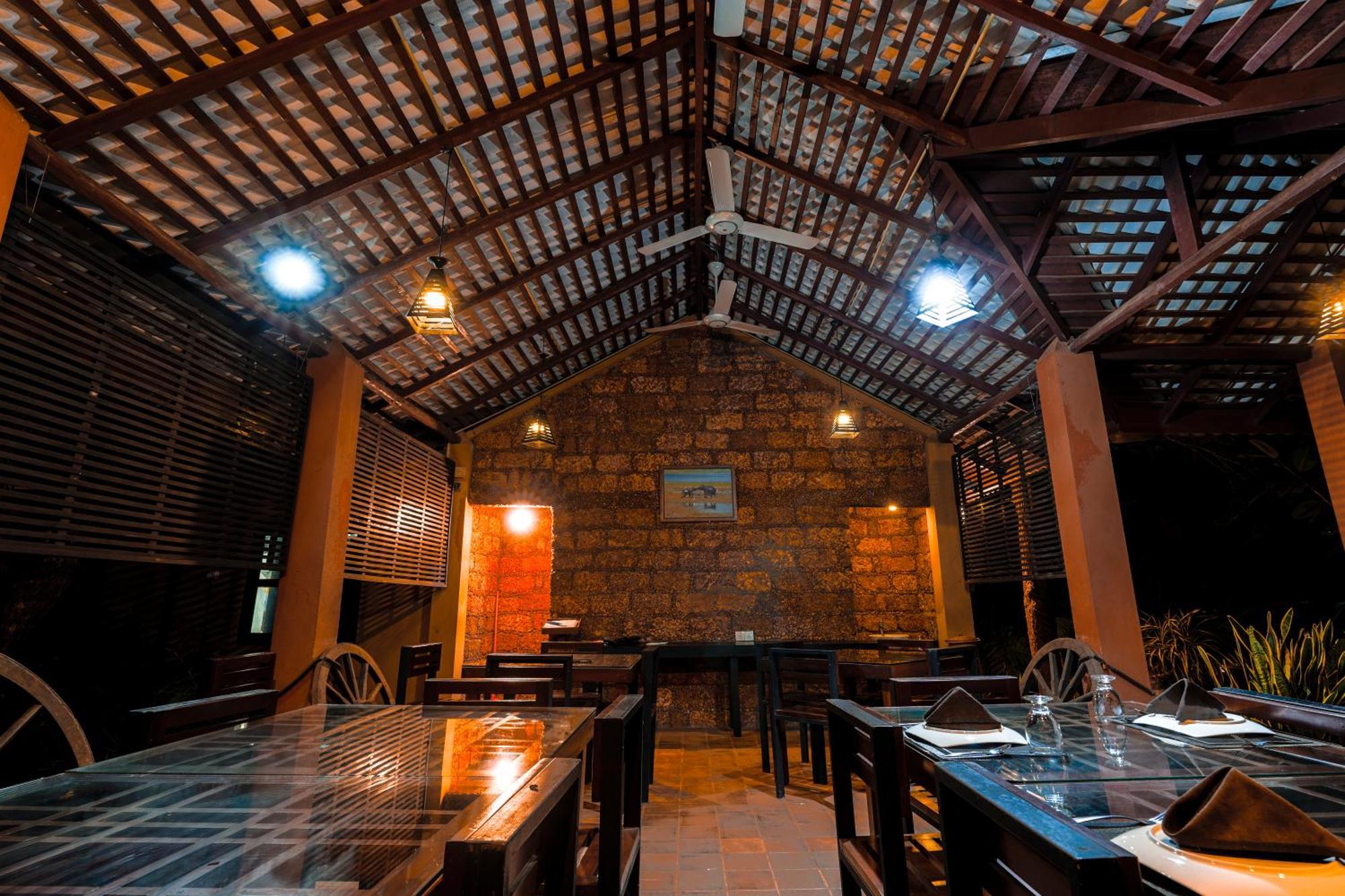 Safari Lodge Yala Kataragama Esterno foto